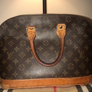 Louis Vuitton Alma Monogram